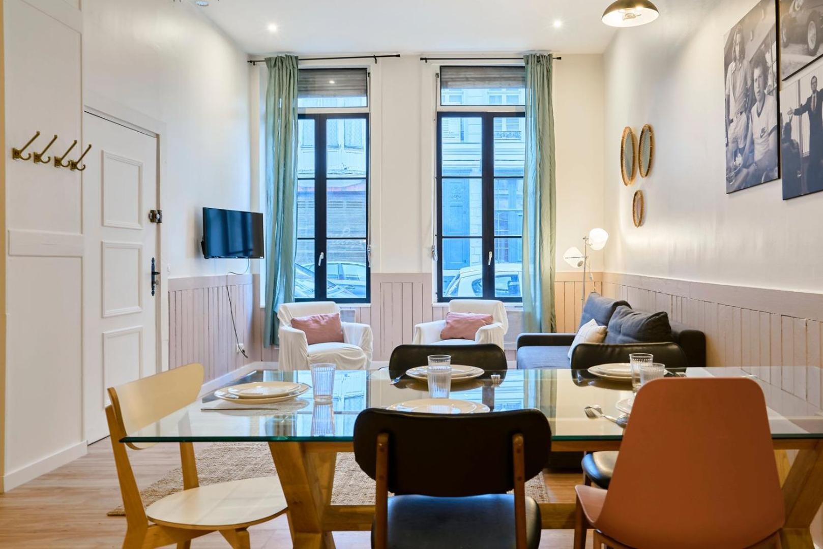 Old Lille: Charming Renovated Apartment Exterior foto